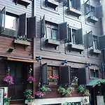 Asmali Hotel